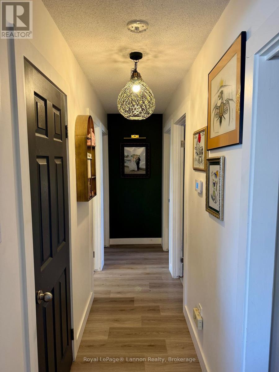 417 STRAND AVENUE - Image 15