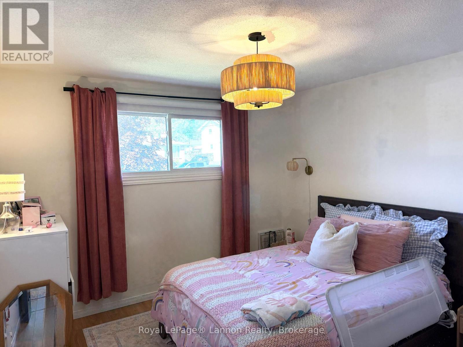 417 STRAND AVENUE - 22