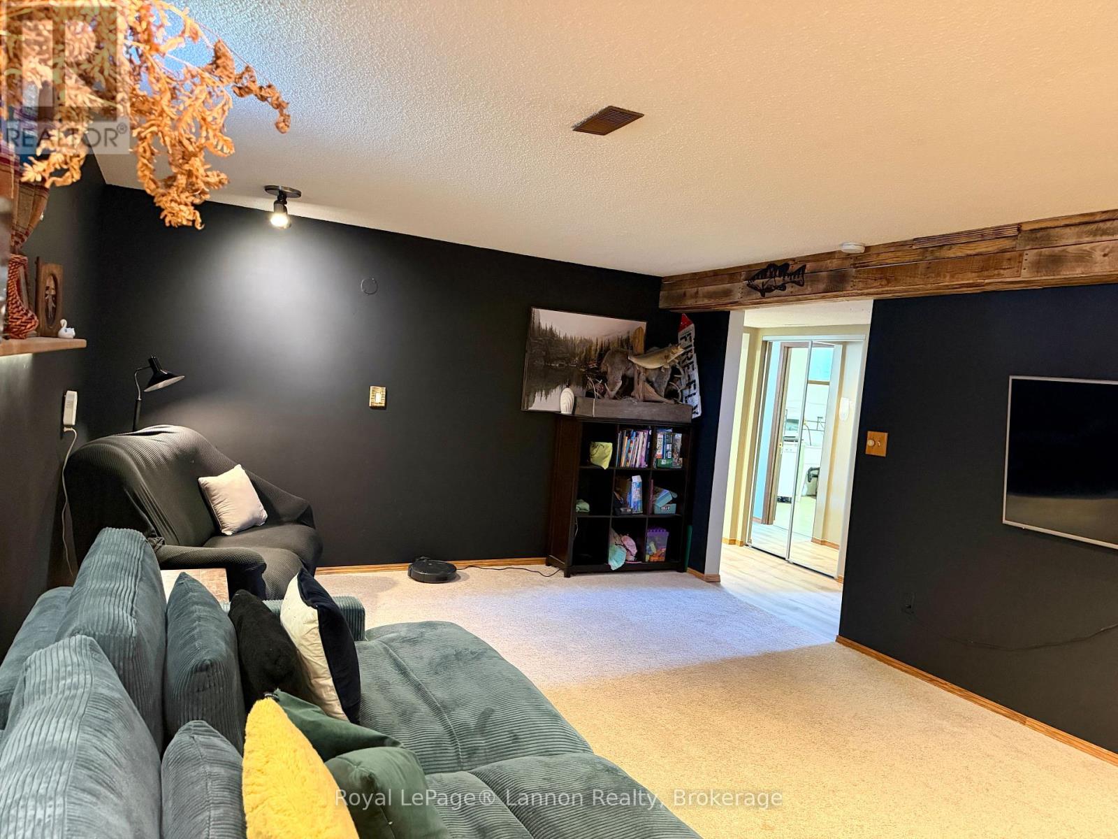 417 STRAND AVENUE - 26