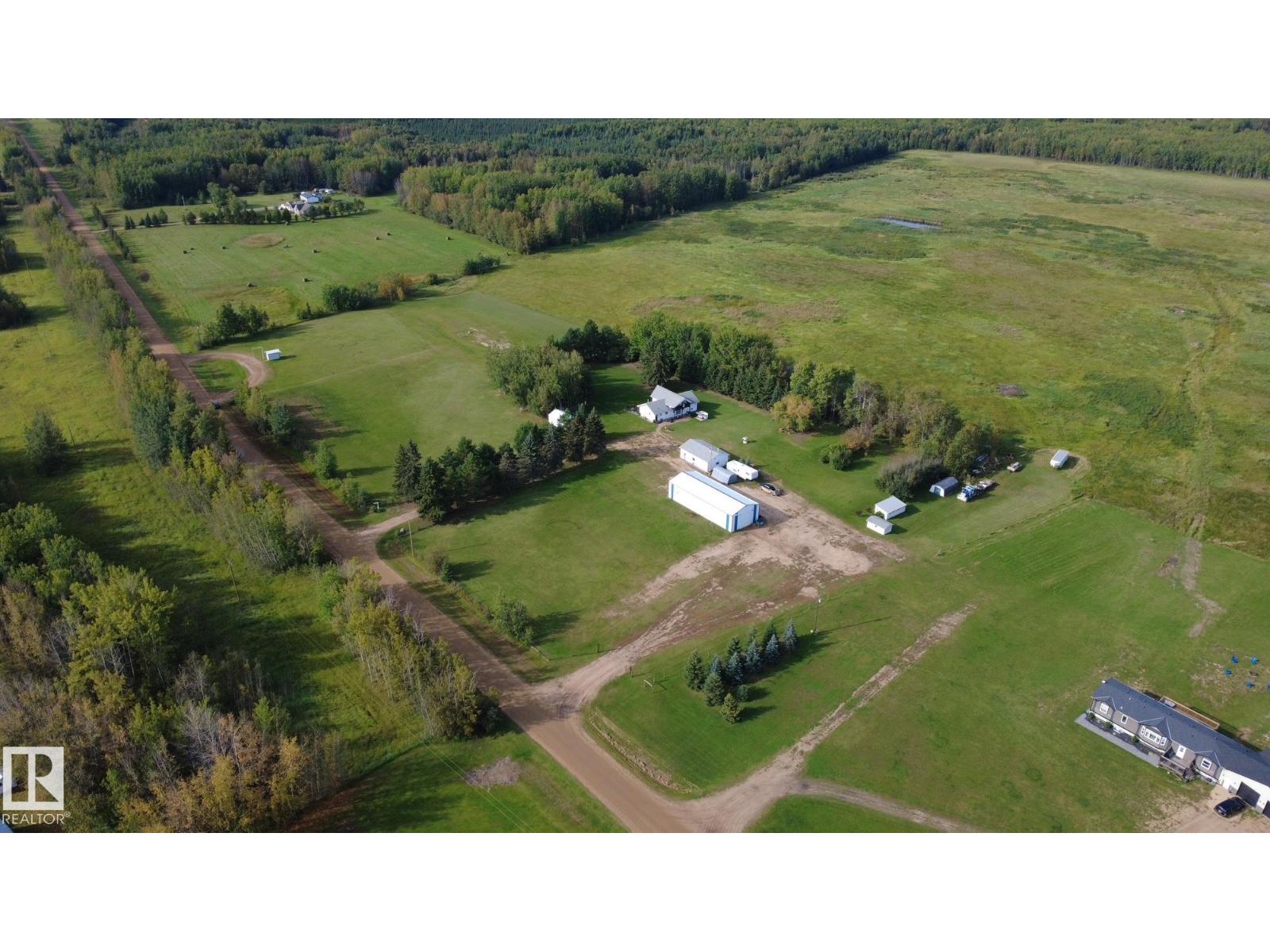 661060 Range Road 210A - 1