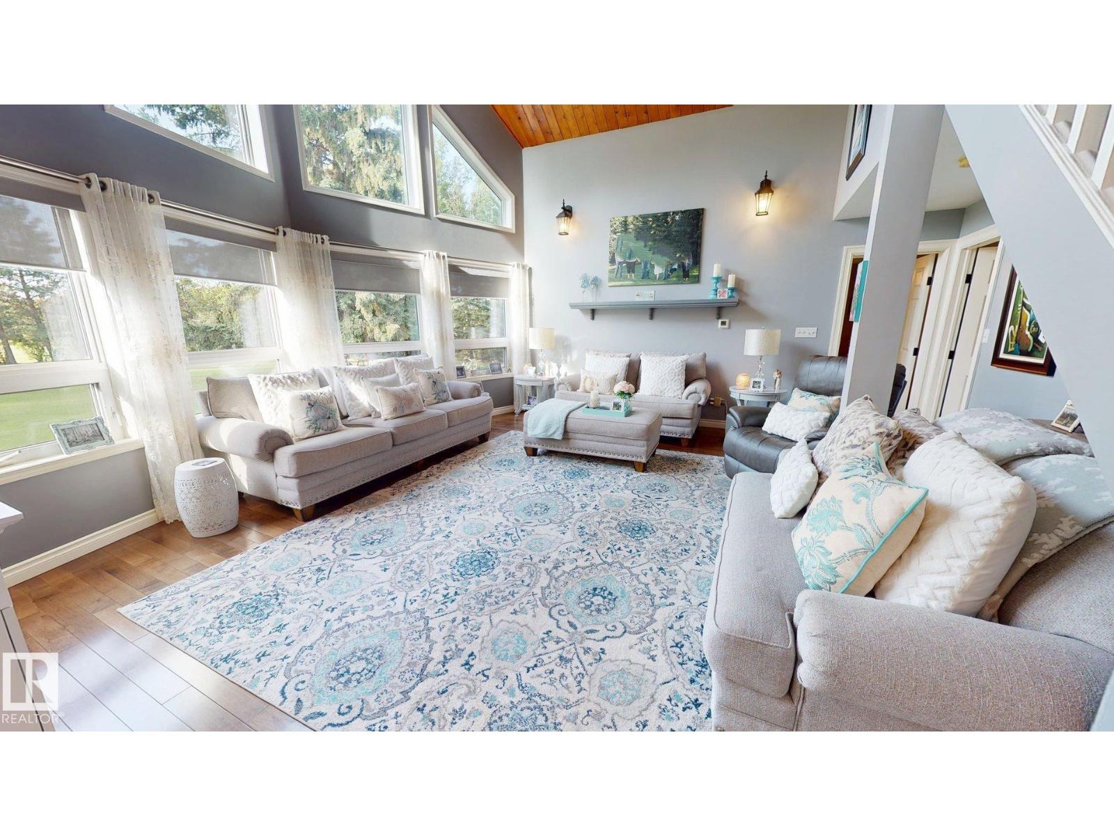 661060 Range Road 210A - 10