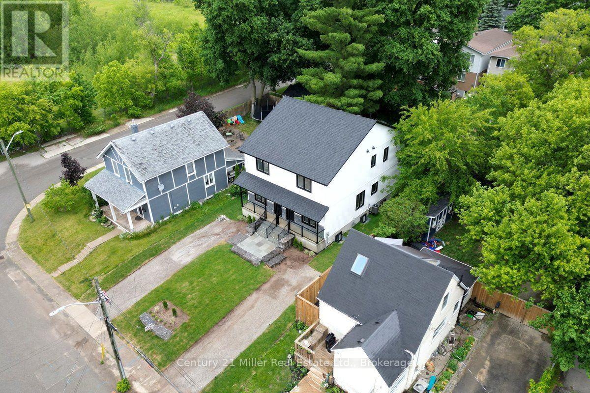 39 VICTORIA STREET - Image 36