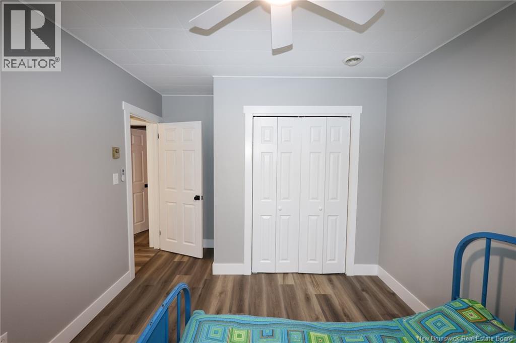 843 York Street - 12