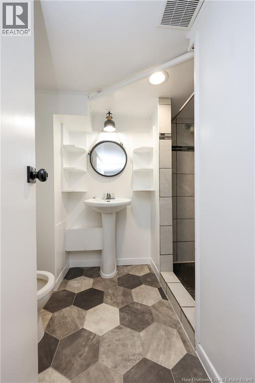 843 York Street - 18