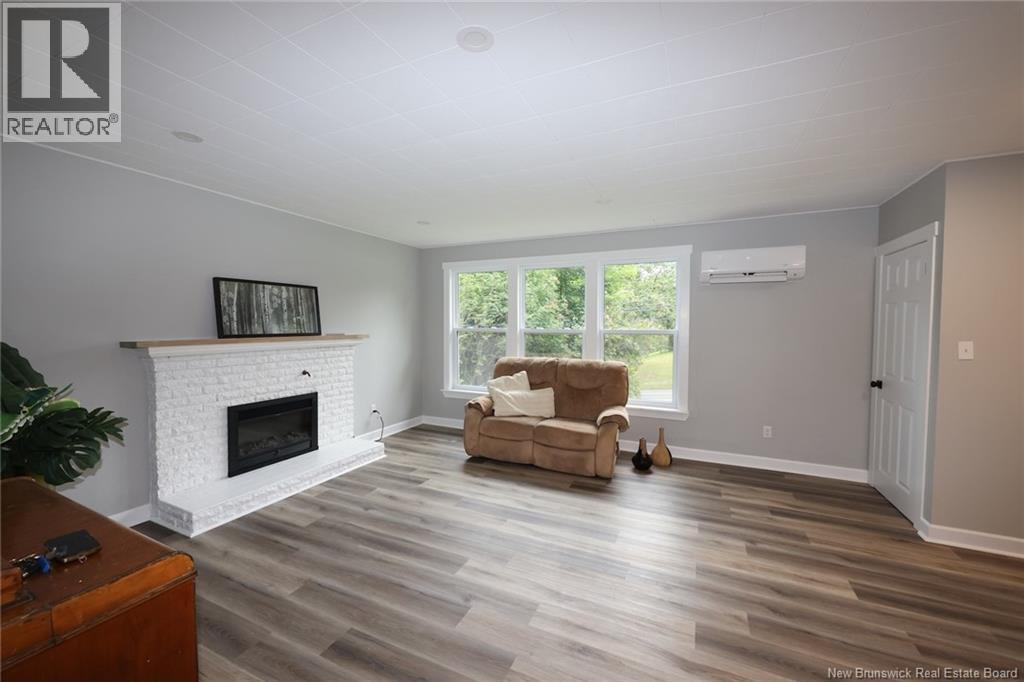 843 York Street, Fredericton — photo 5