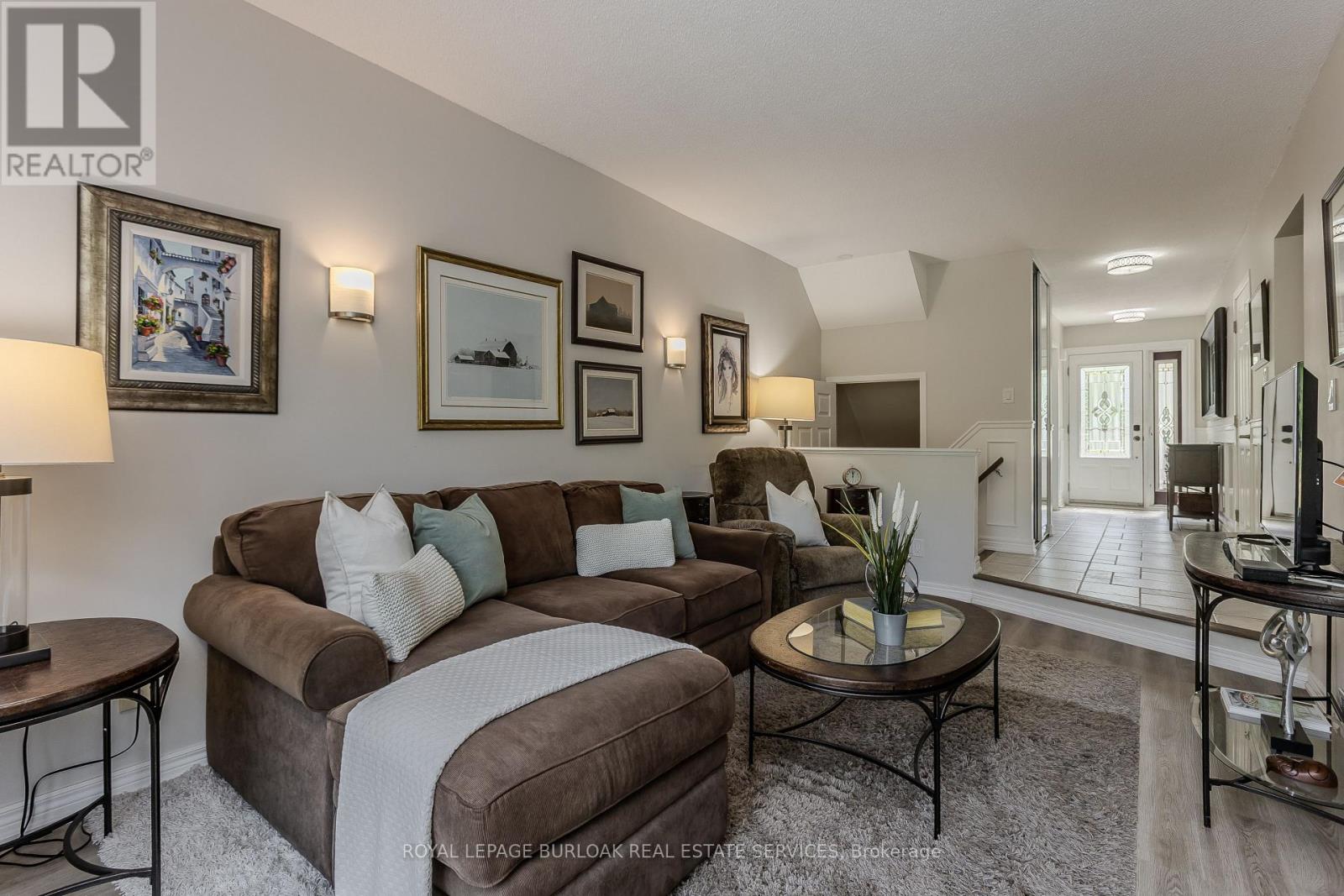 #9 5411 LAKESHORE ROAD - Image 11