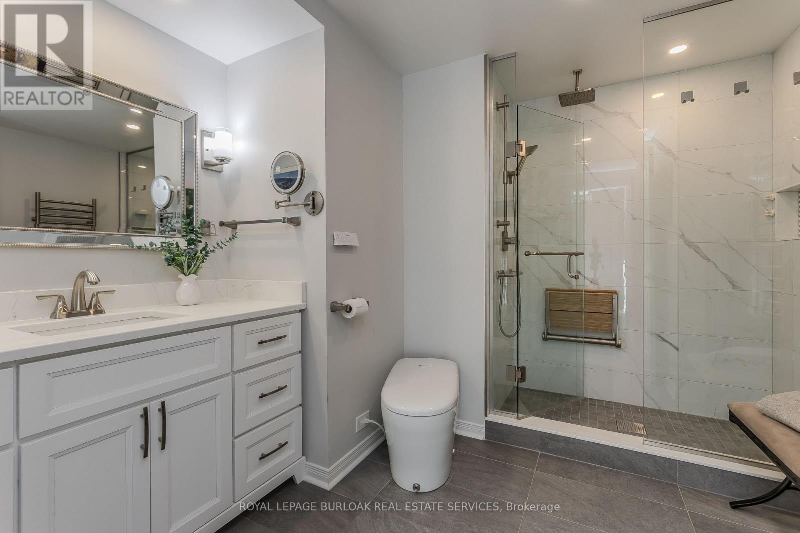 #9 5411 LAKESHORE ROAD - Image 18