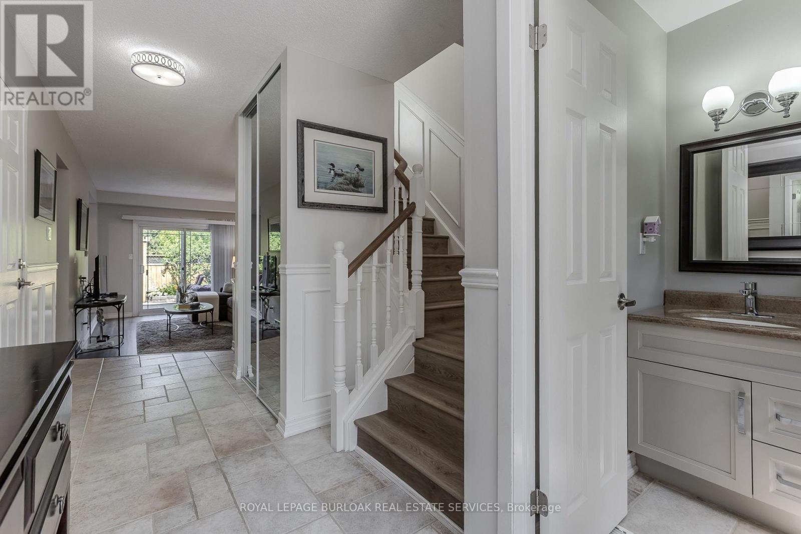 #9 5411 LAKESHORE ROAD - Image 7