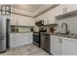 9 - 5411 Lakeshore Road, Burlington, ON L7L1E1 Photo 9