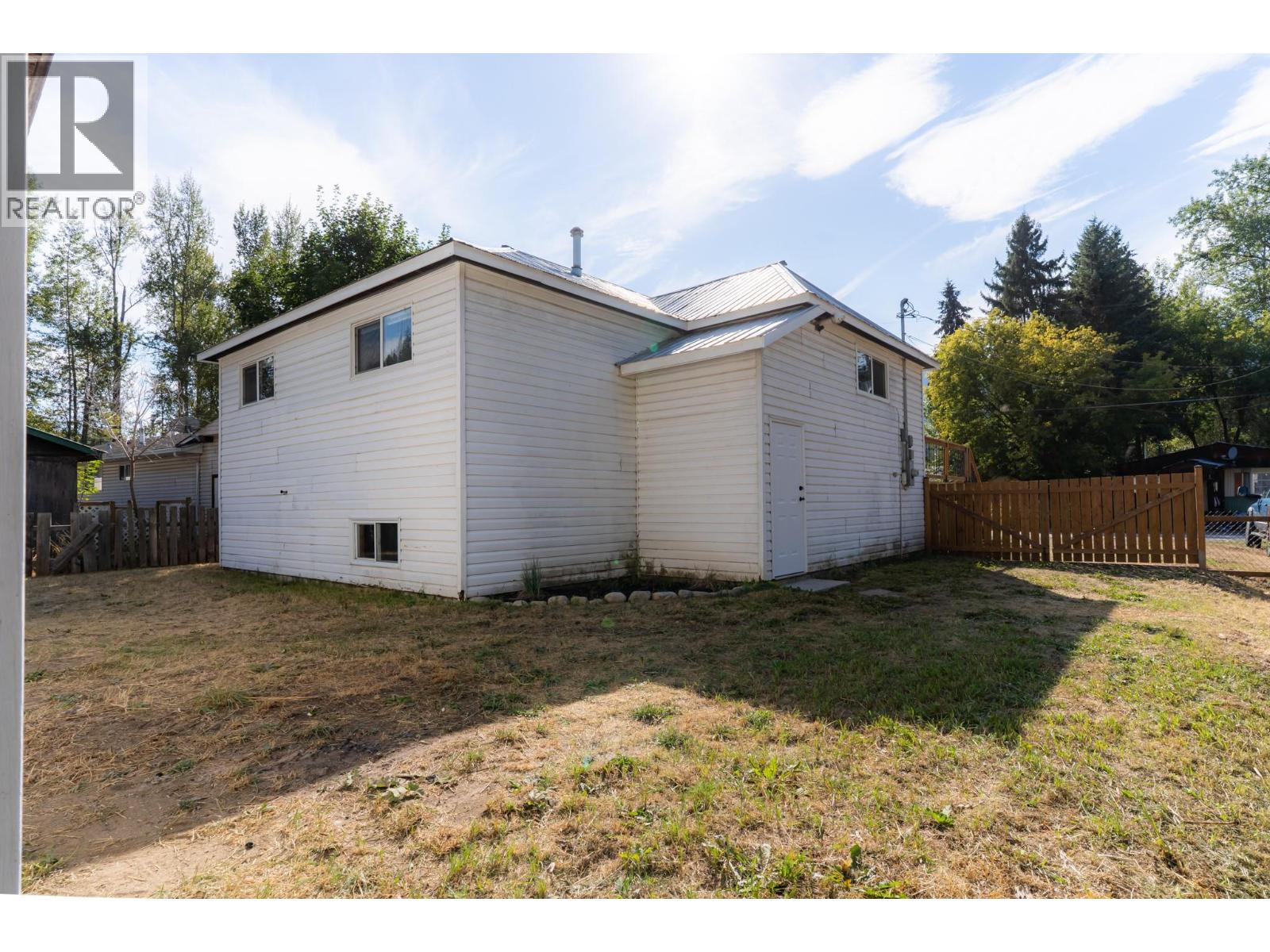 2323 Vale Avenue - 45