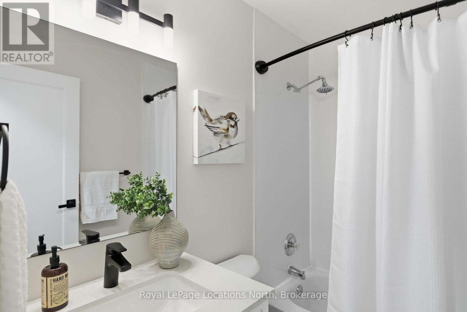 530 TENTH STREET - Image 25