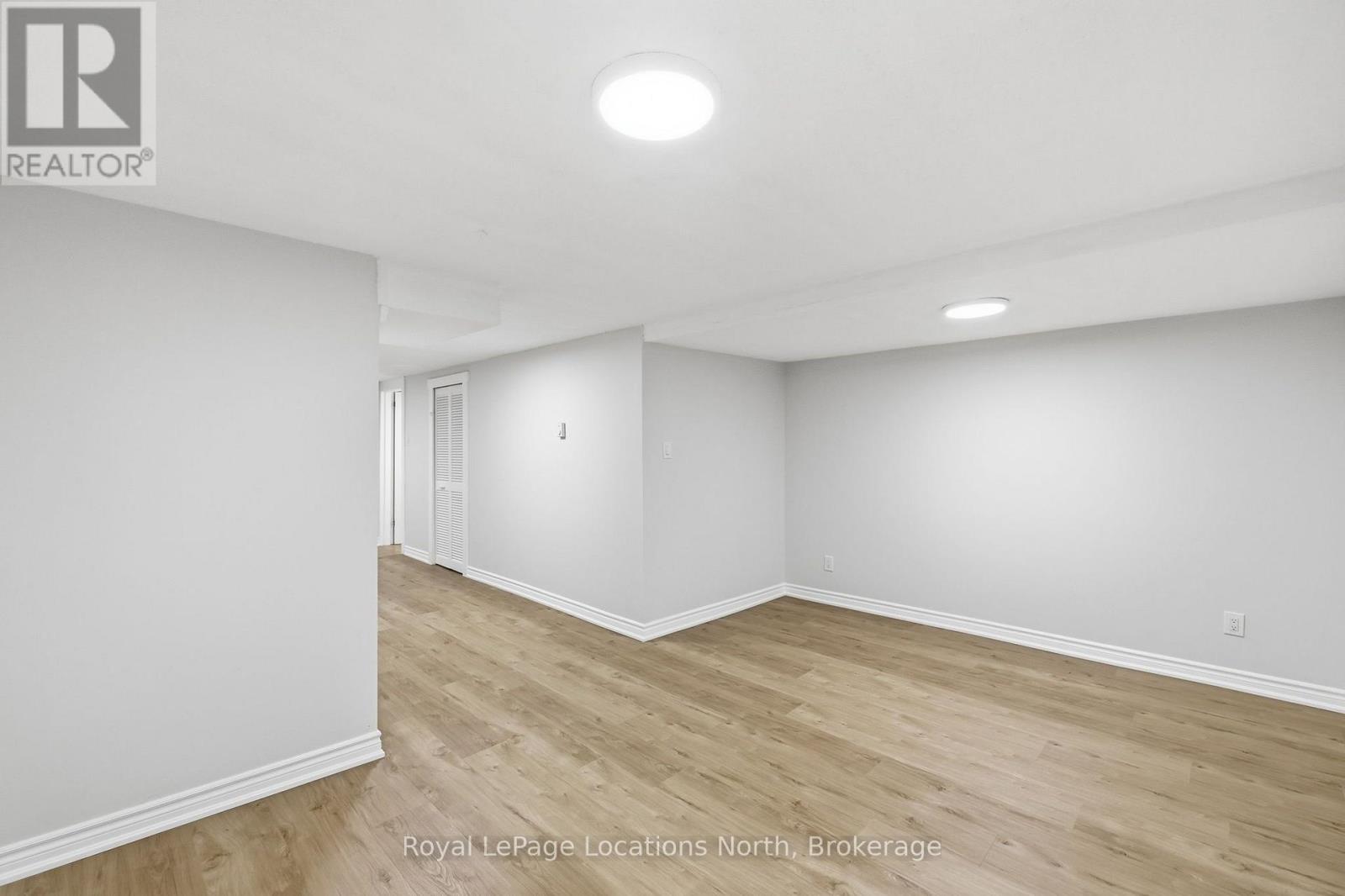 530 TENTH STREET - Image 33