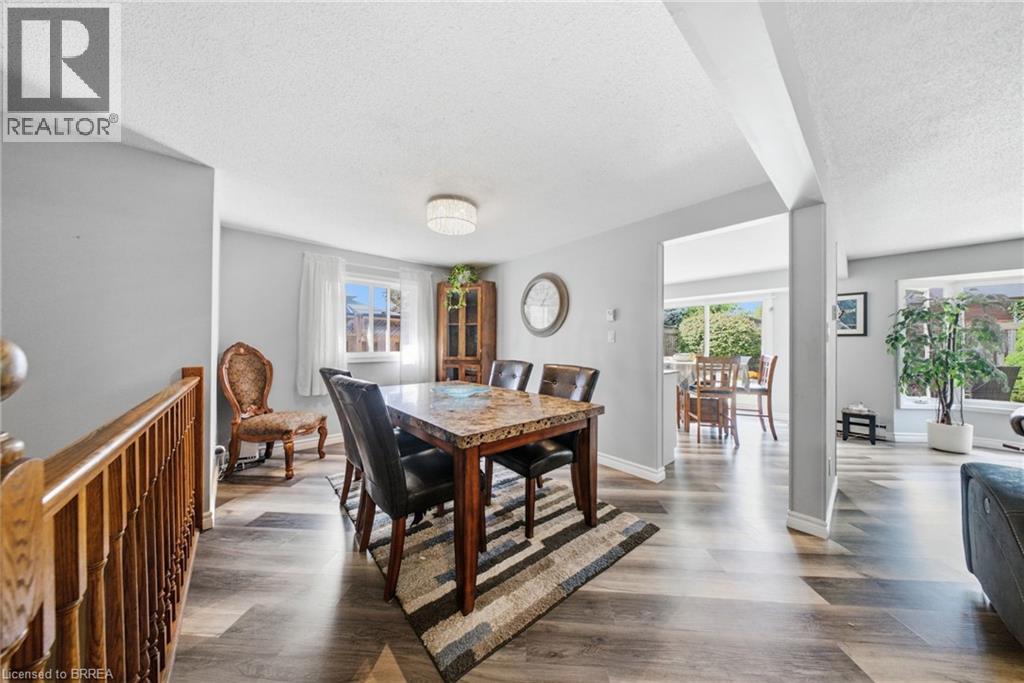 43 RUFFIAN Road - 9
