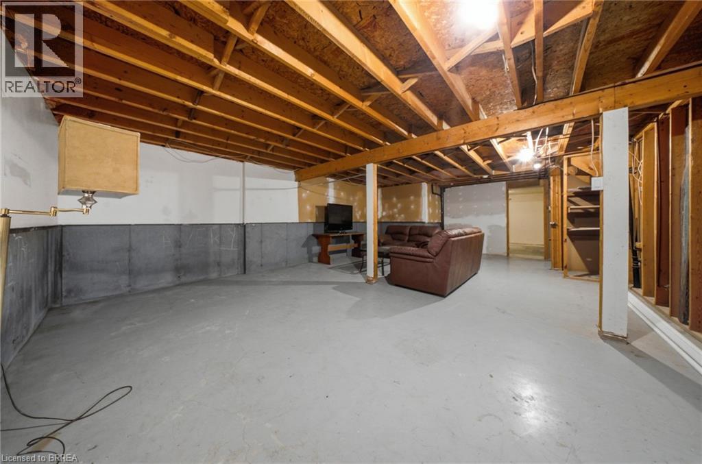 43 RUFFIAN Road - 26