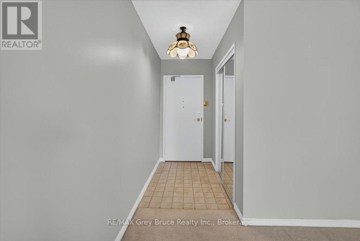 #208 860 9TH STREET - 2