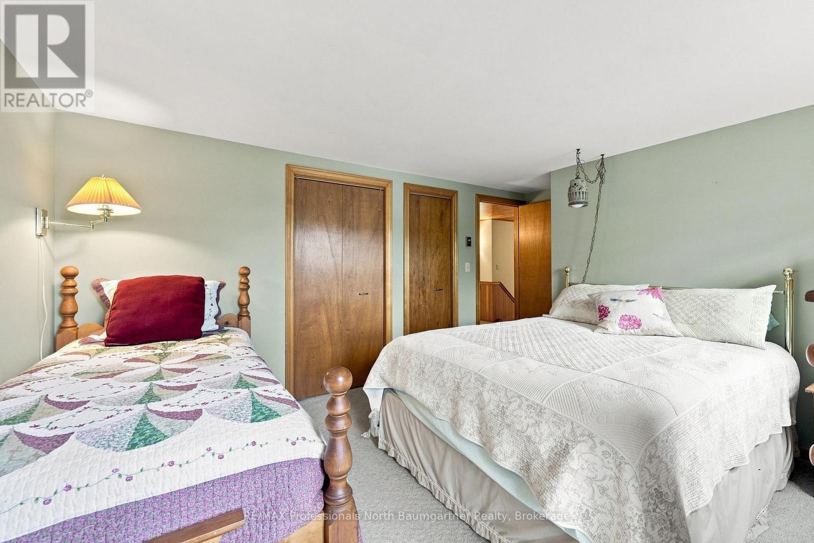5932 HALIBURTON LAKE ROAD - Image 17
