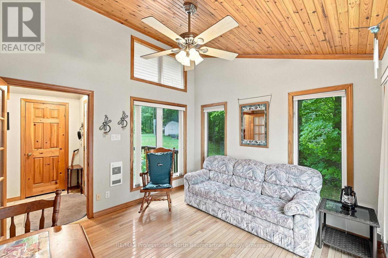 5932 HALIBURTON LAKE ROAD, Dysart et al (Harburn) — photo 7