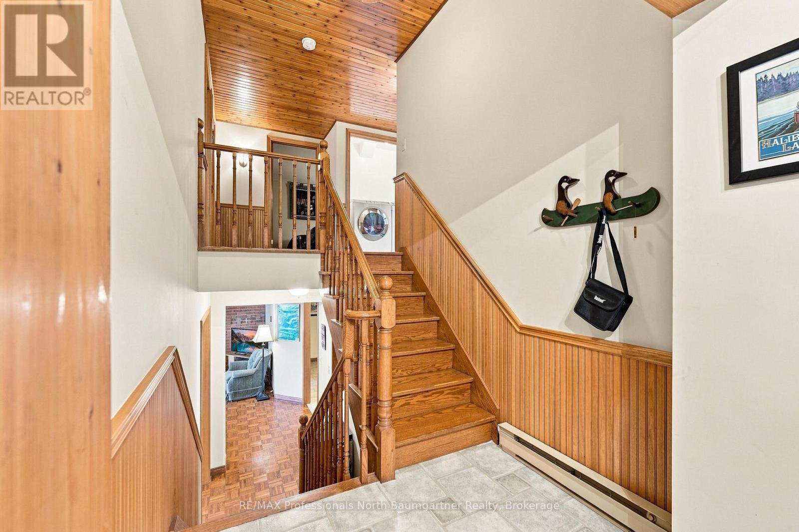 5932 HALIBURTON LAKE ROAD, Dysart et al (Harburn) — photo 8