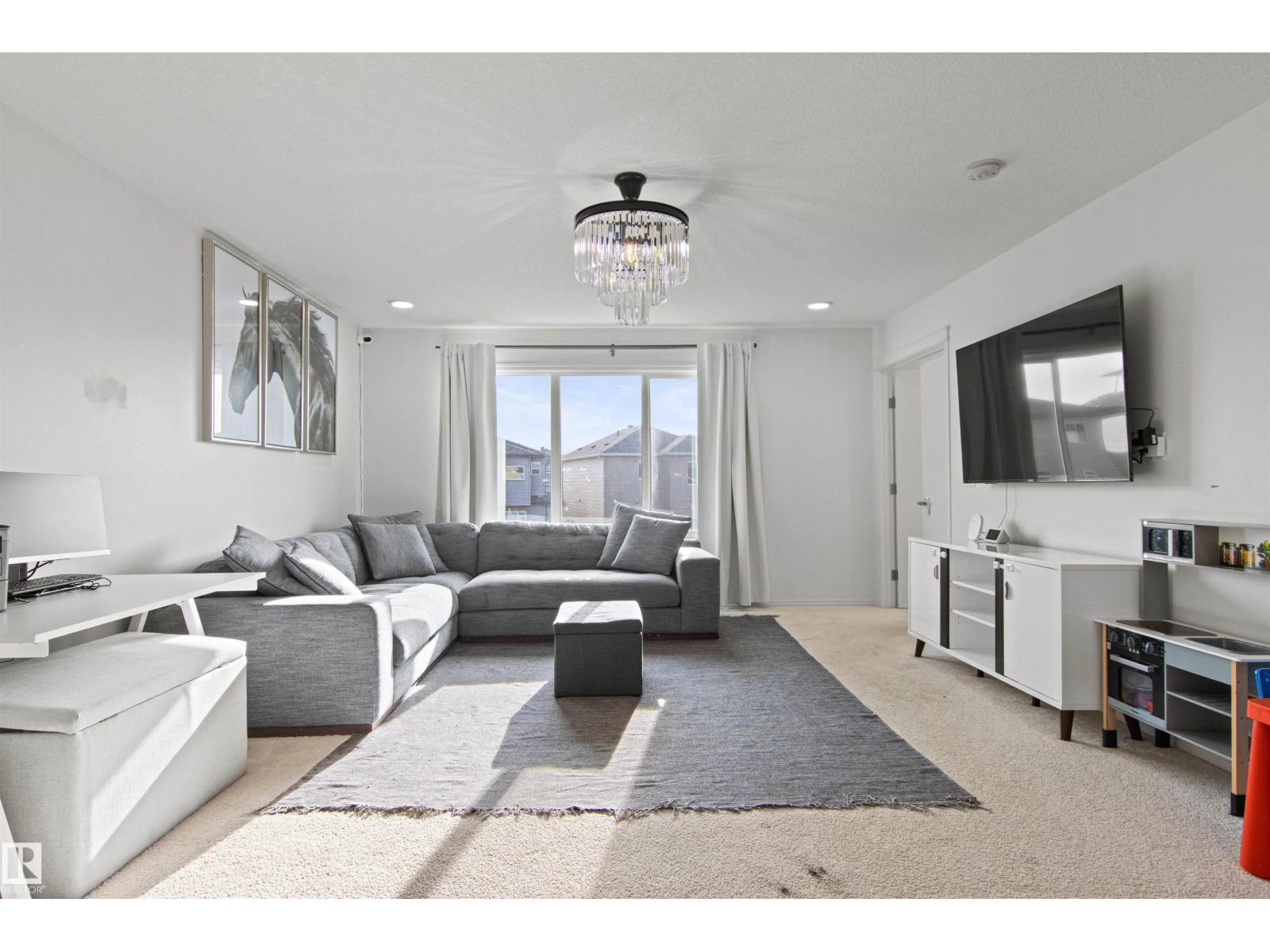 915 177 ST SW - Image 32
