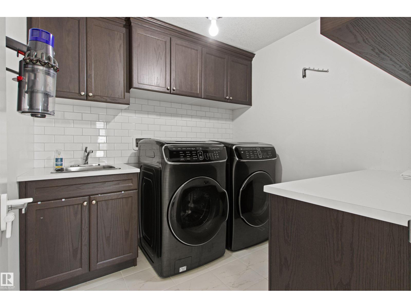 915 177 ST SW - Image 44
