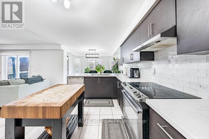 2 CATHERWOOD LANE - 18