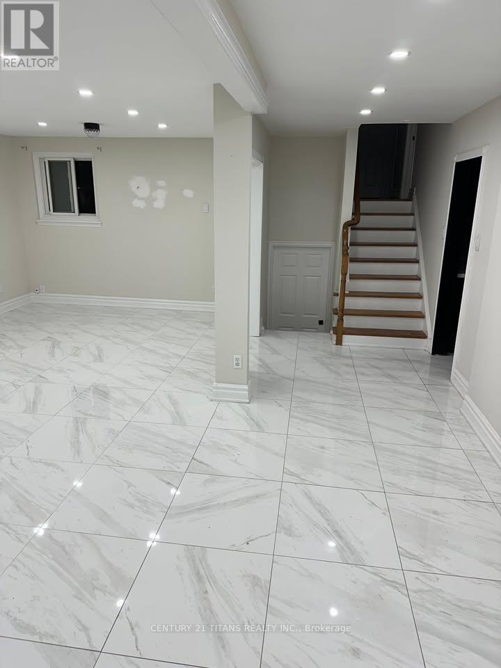 30 CLEMENTS ROAD E, Ajax (South East) — photo 2
