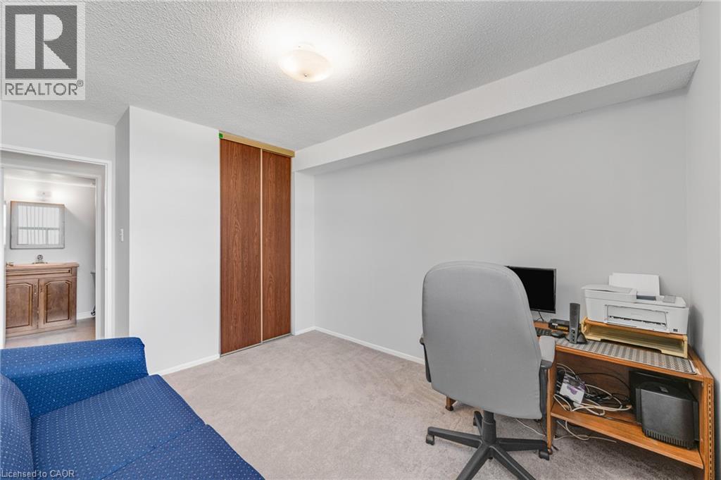 #1210 700 DYNES Road - 25