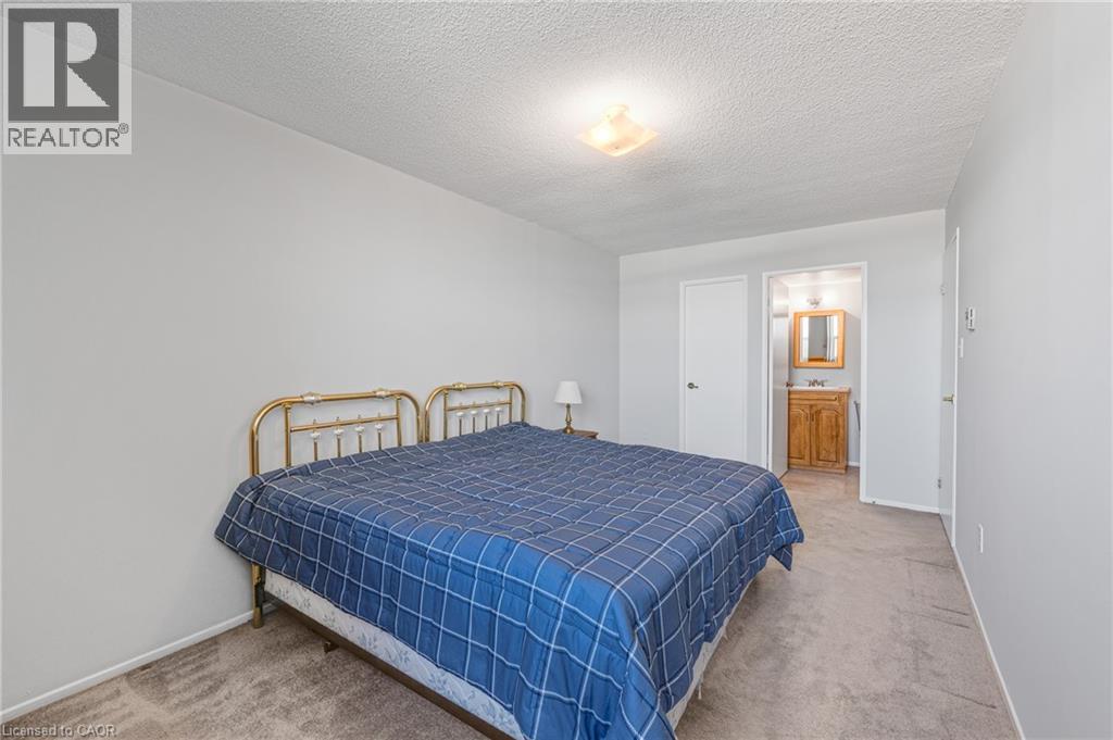 #1210 700 DYNES Road - 29