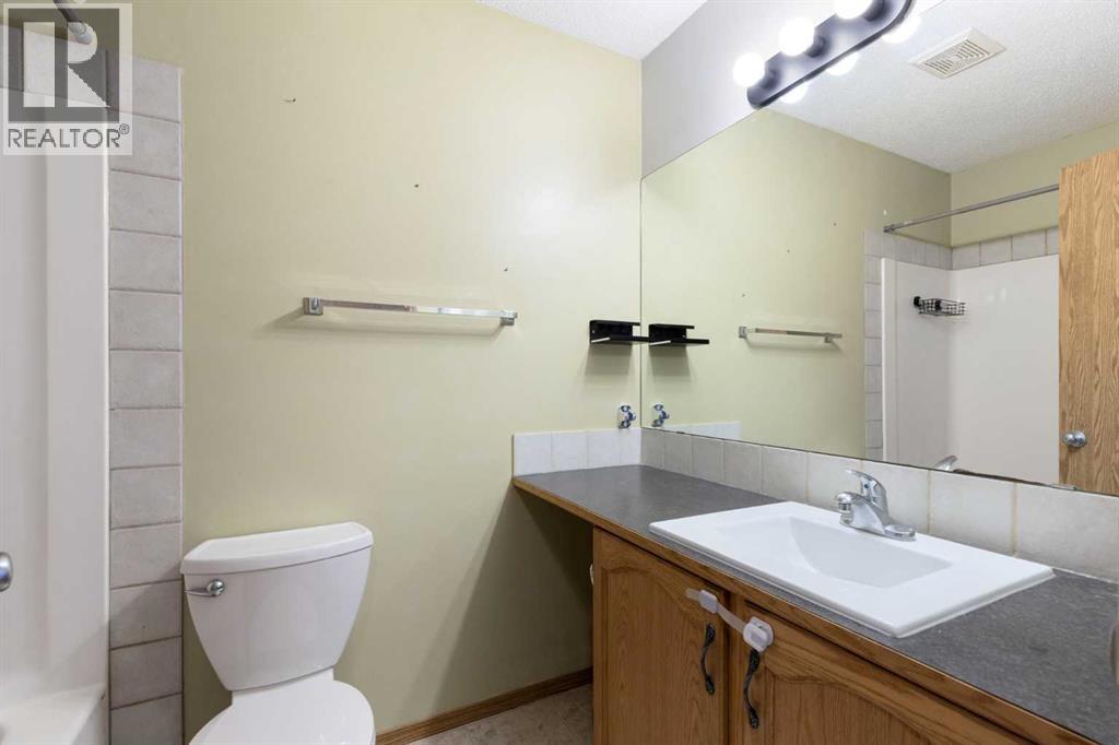 153 Everstone Place SW - 18