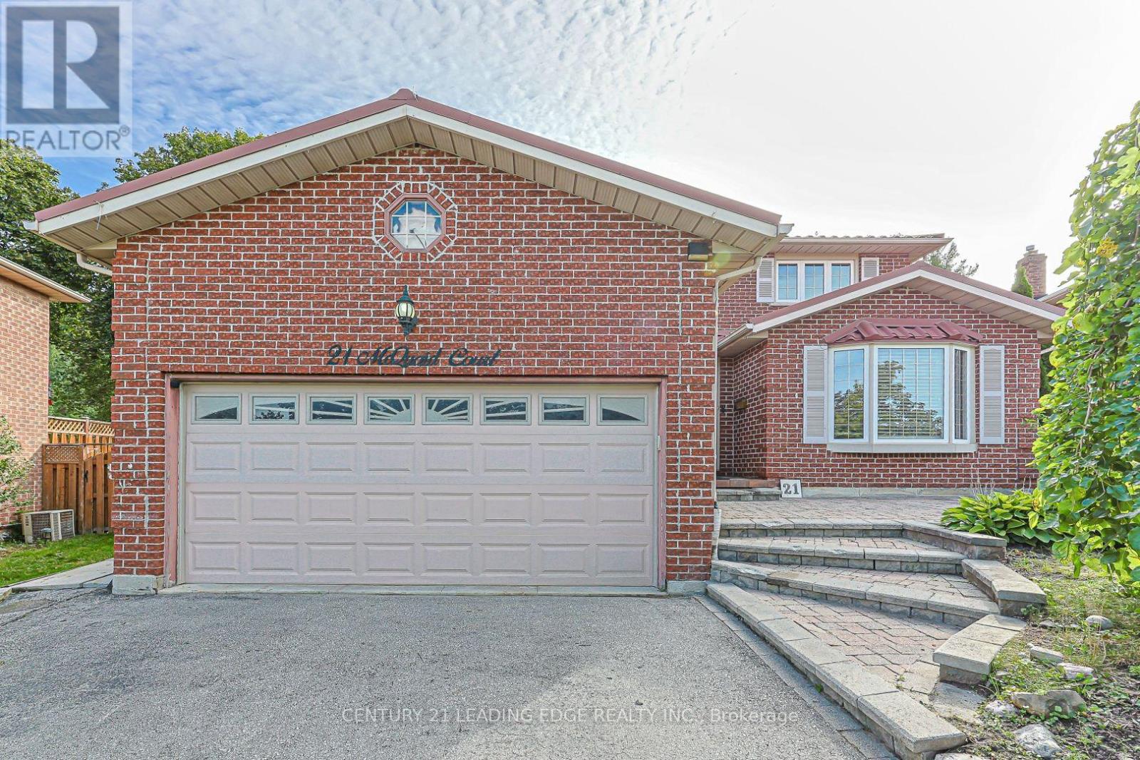 21 MCQUAID COURT - 2
