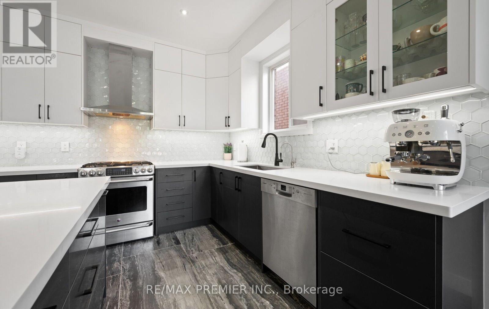 54 BLAYDON LANE - 12