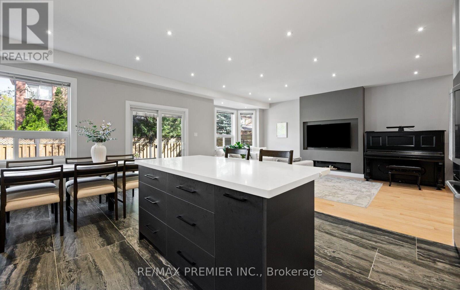 54 BLAYDON LANE - 16