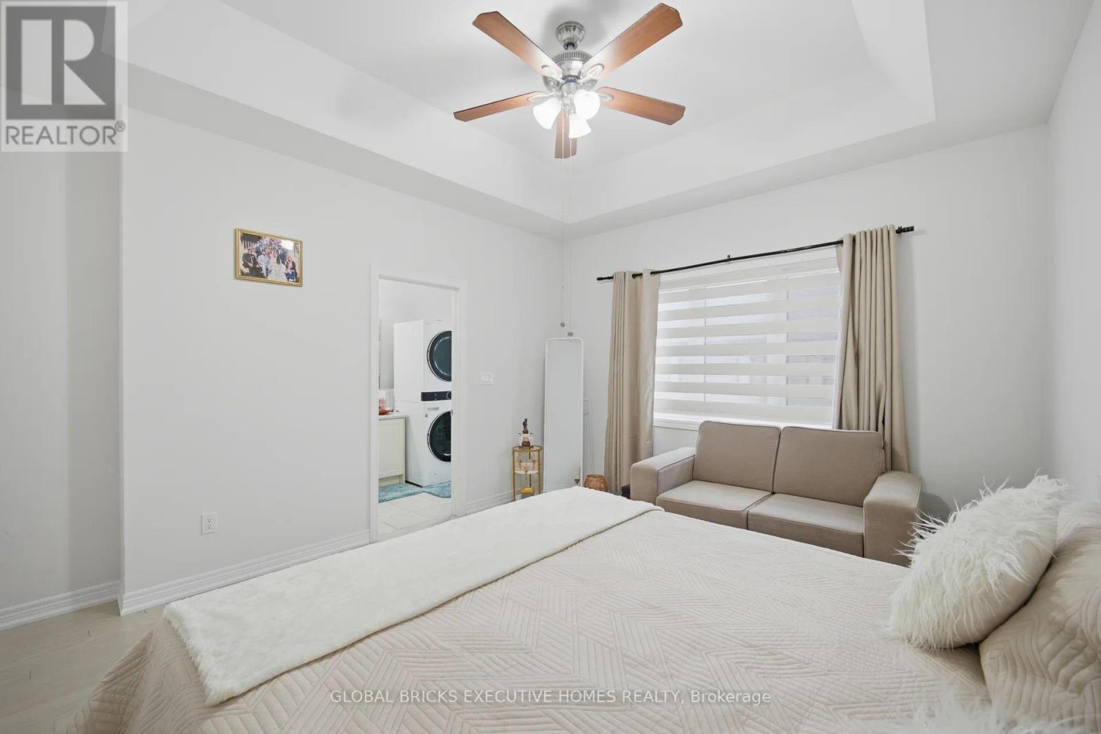 549 BARONS STREET - Image 24