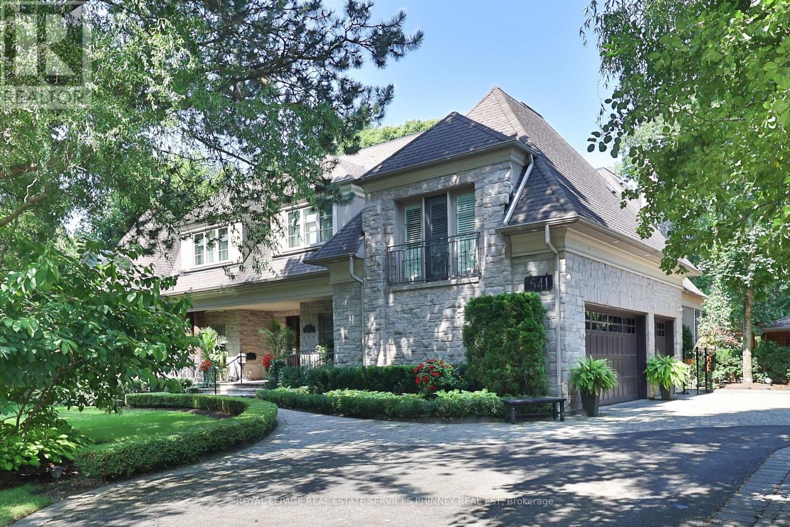 541 ARROWHEAD ROAD - 2