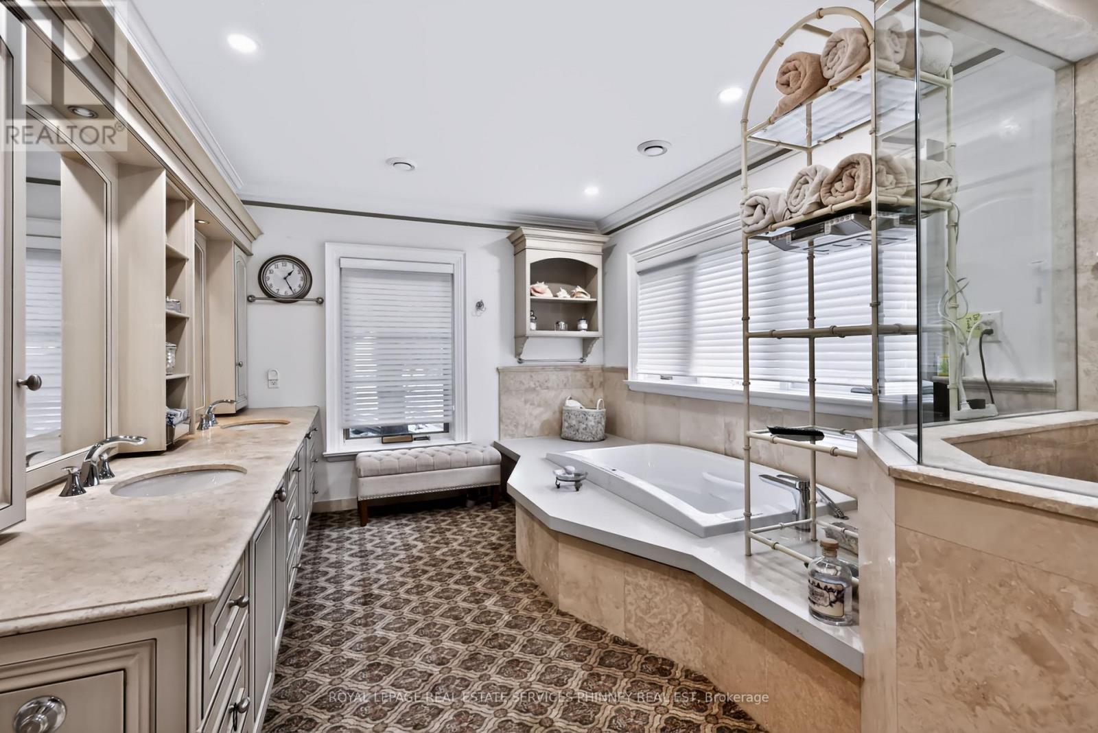 541 ARROWHEAD ROAD - 23