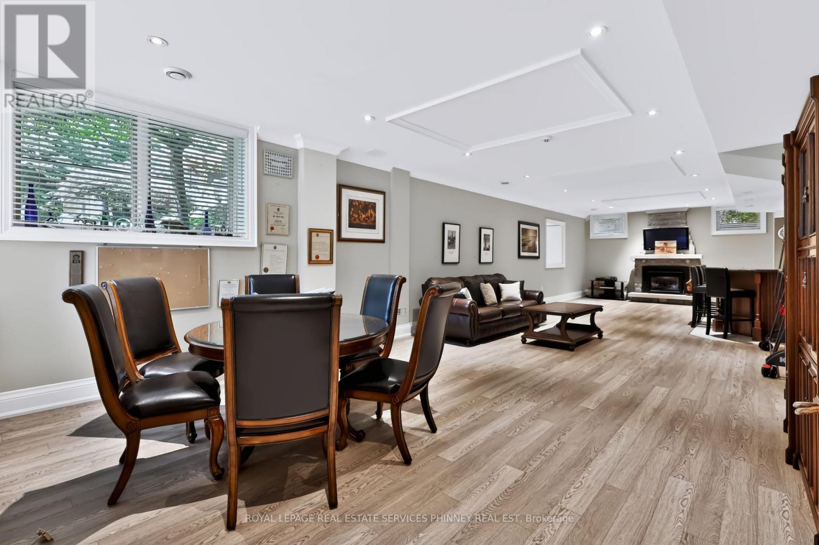541 ARROWHEAD ROAD - Image 28