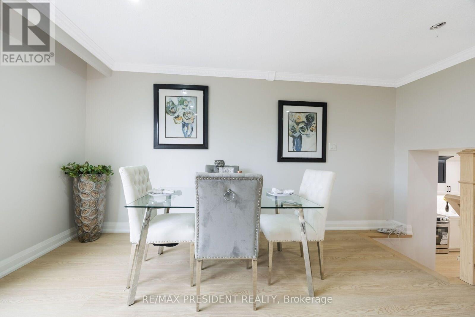 5 SIMMONS BOULEVARD - 12