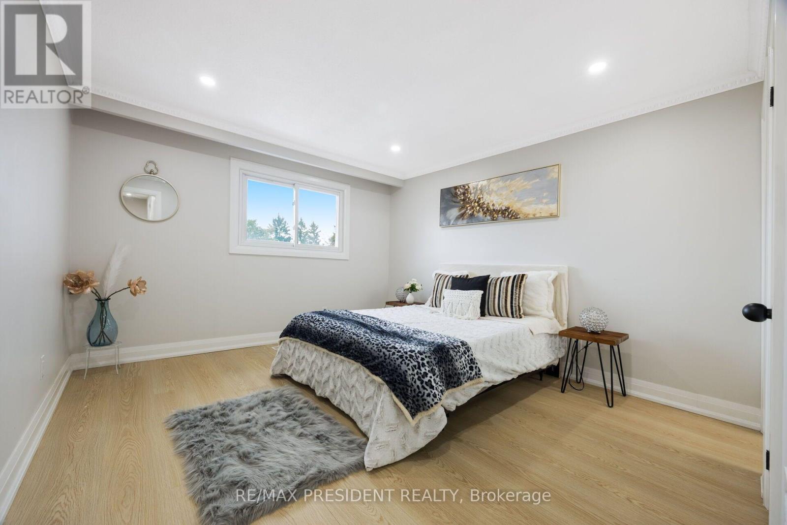 5 SIMMONS BOULEVARD - 15