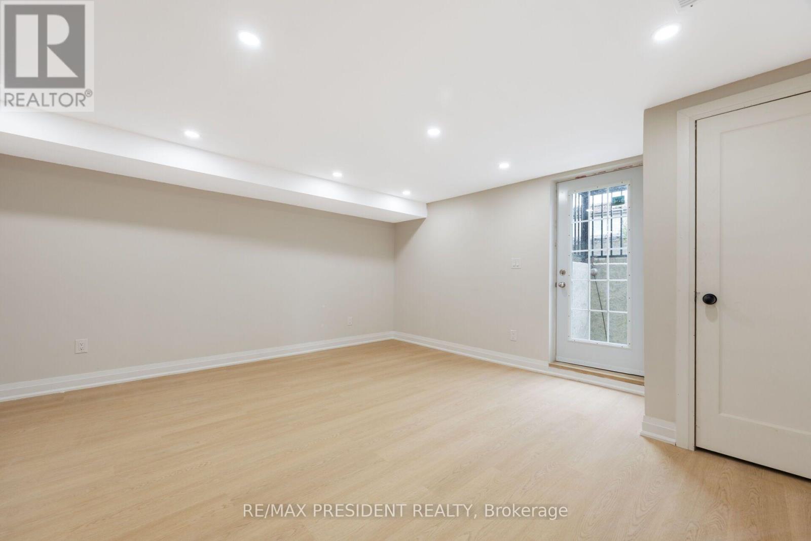 5 SIMMONS BOULEVARD - Image 39
