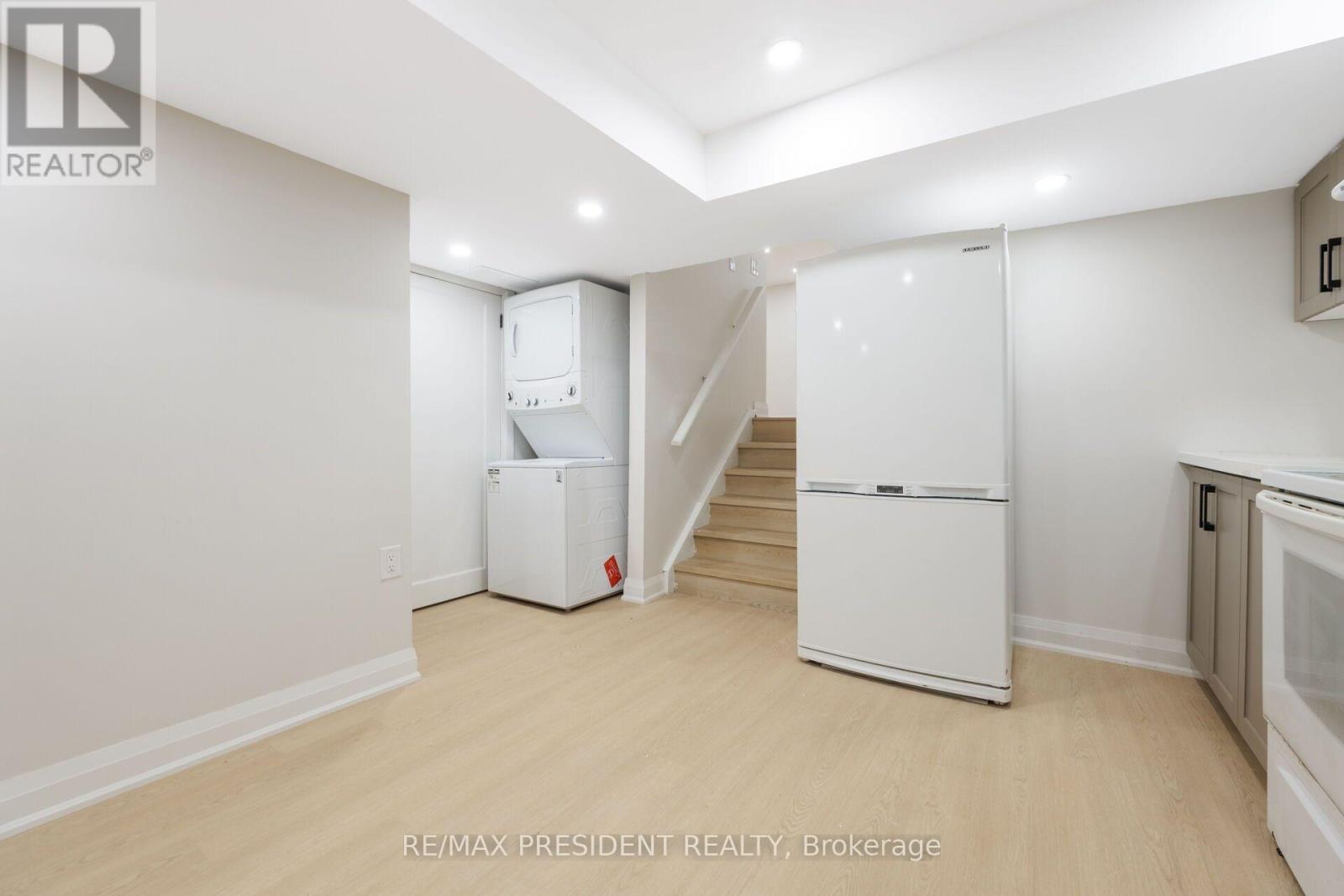 5 SIMMONS BOULEVARD - Image 42