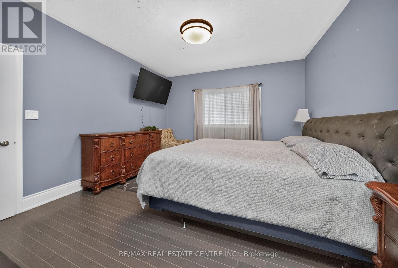 3 TWIN WILLOW CRESCENT - 12