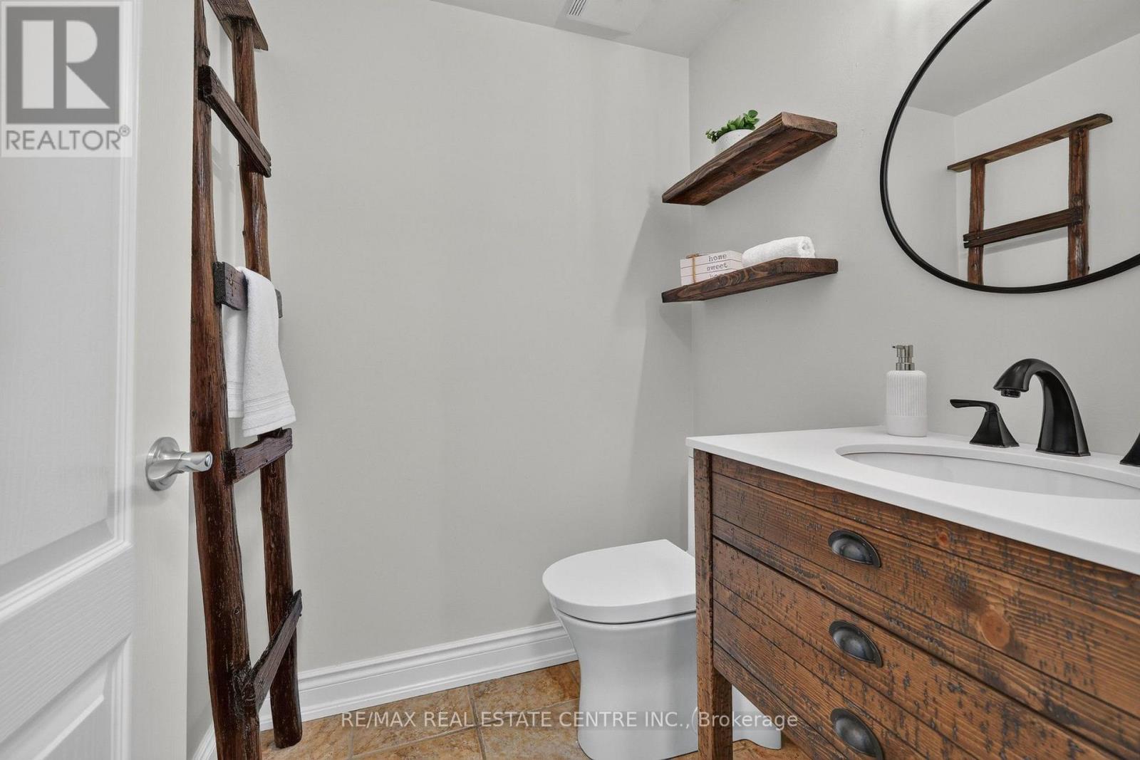 1667 DEMPSEY CRESCENT - 22
