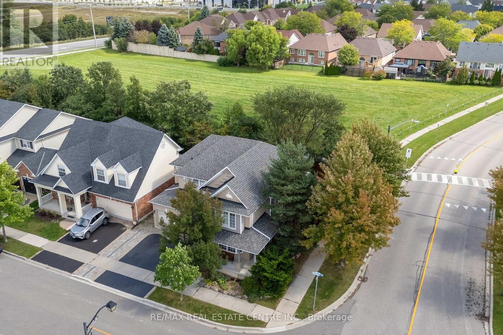 1667 DEMPSEY CRESCENT - 46