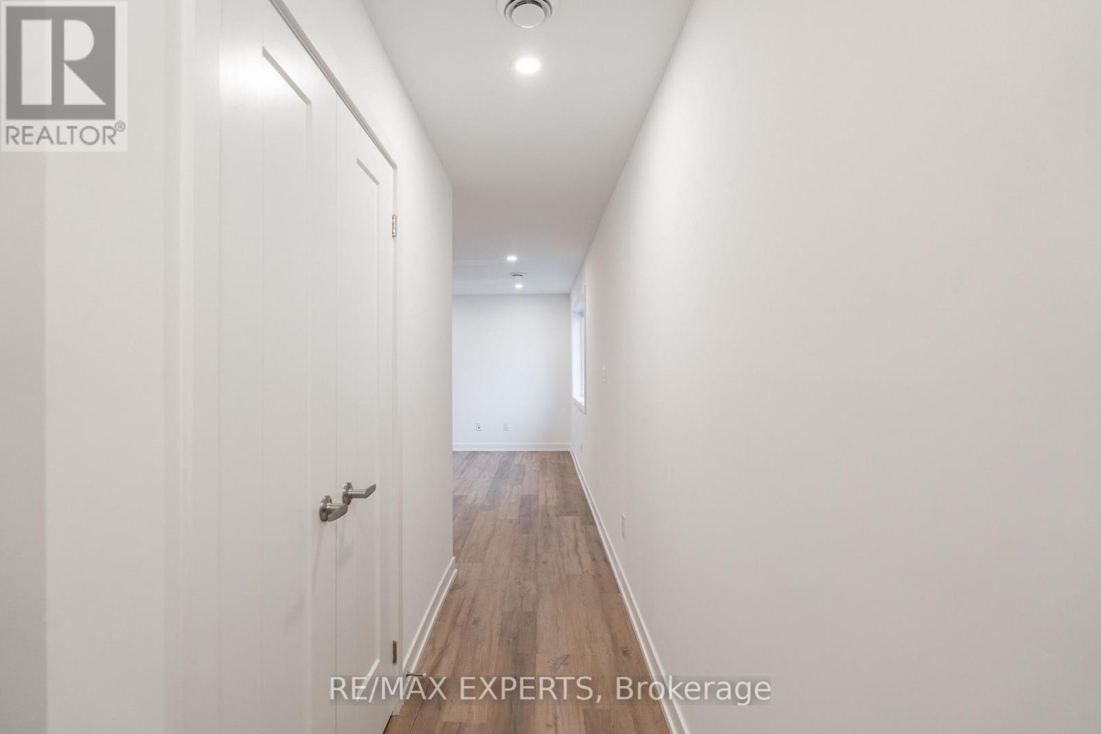 #435 4263 FOURTH AVENUE - 4