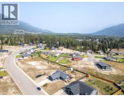 2405 Osprey Court, Sparwood, BC V0B2G2 Photo 10