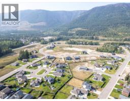 2405 Osprey Court, Sparwood, BC V0B2G2 Photo 15