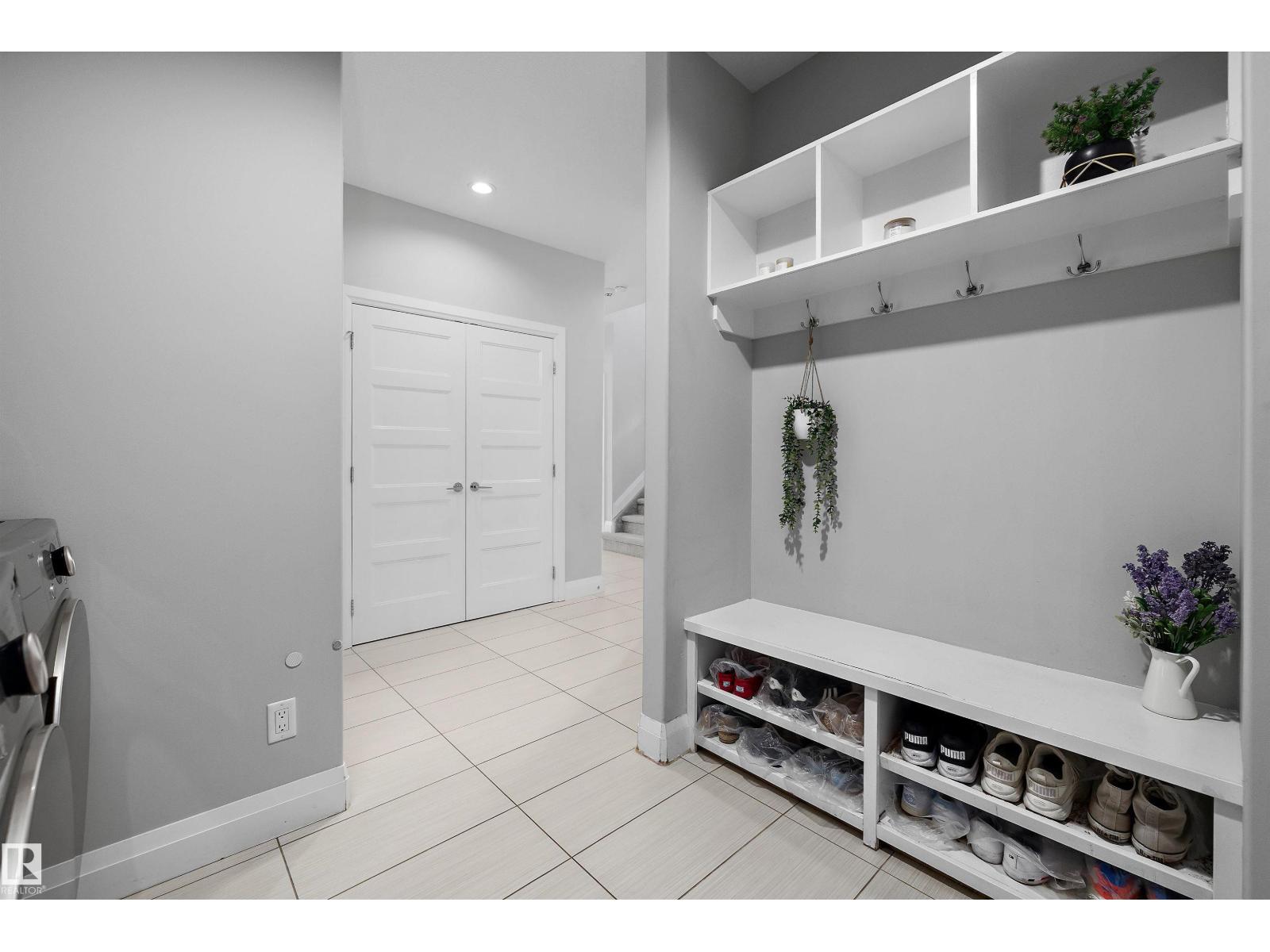 17355 11 Avenue SW, Windermere — photo 12 of 30: Property photo