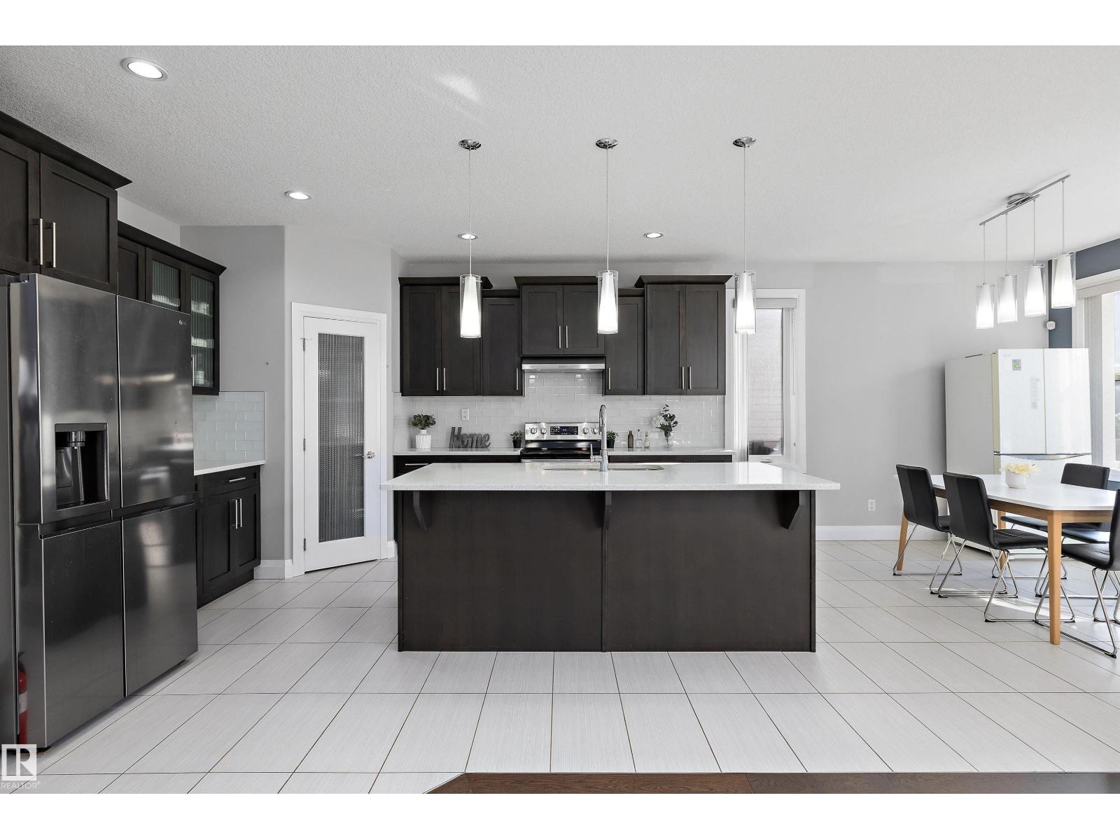 17355 11 Avenue SW, Windermere — photo 20 of 30: Property photo