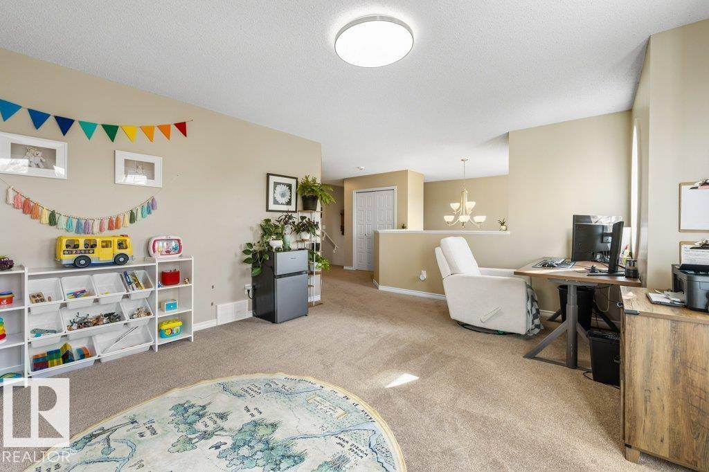60 VERNON ST - 22
