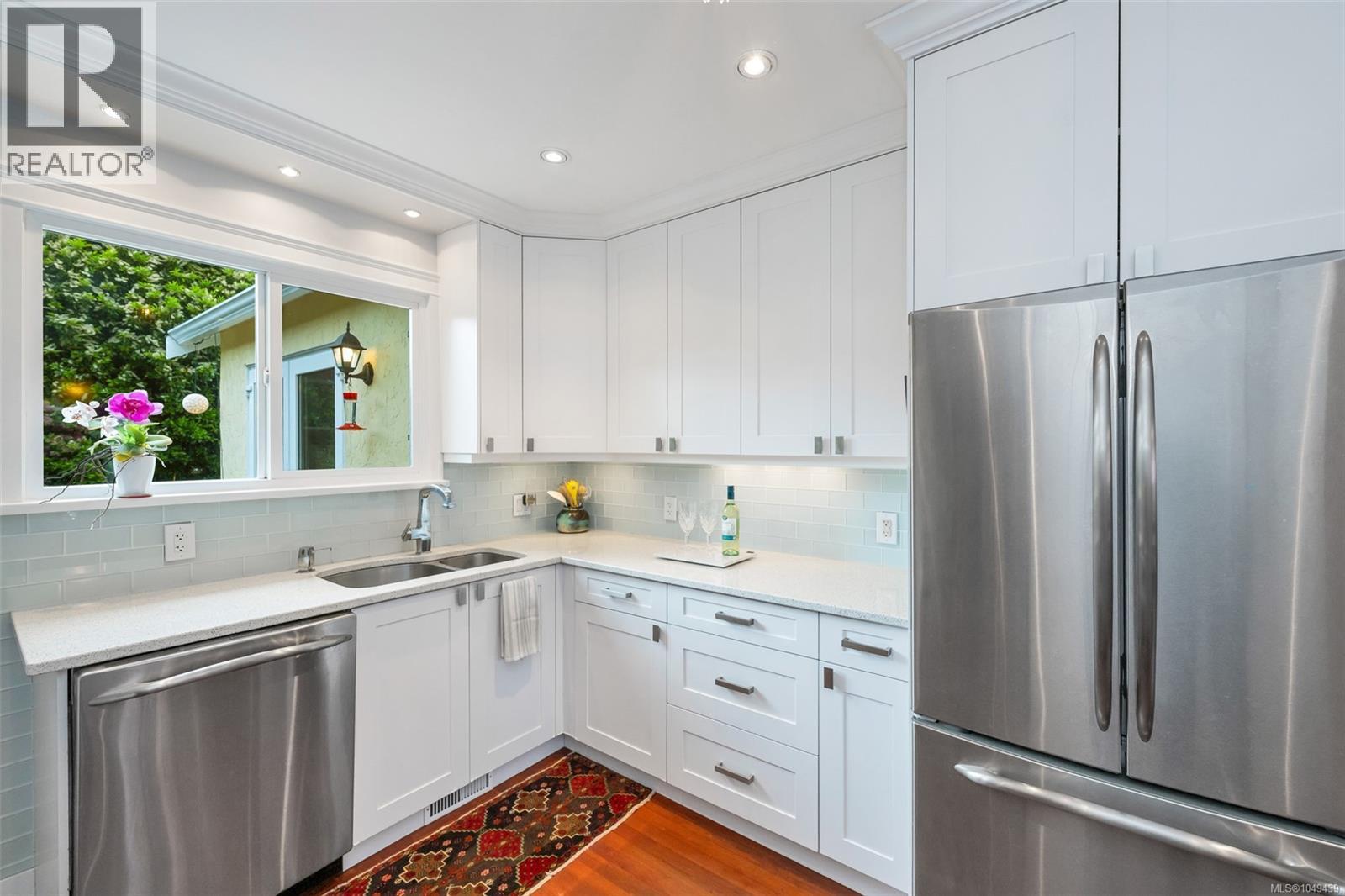 868 Hampshire Rd - 7